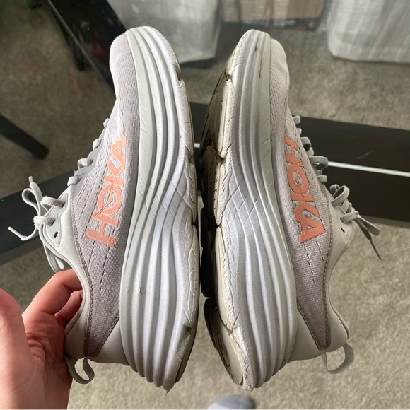 Hoka One One Bondi 8 Shoes Womens Size 9 B Gray Pink Running Sneakers NO INSOLES - Picture 6 of 8